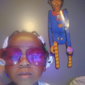 Meet your Posher, Douglas